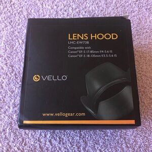 Vello LHC-EW73B Lens Hood